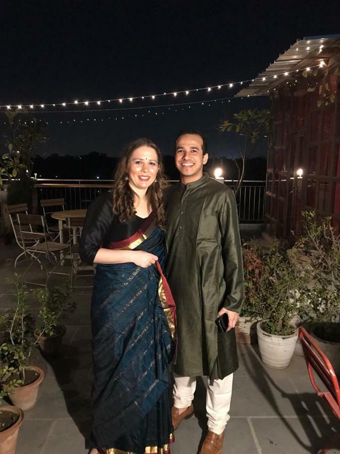 The Lazy Patio Homestay New Delhi Exteriör bild